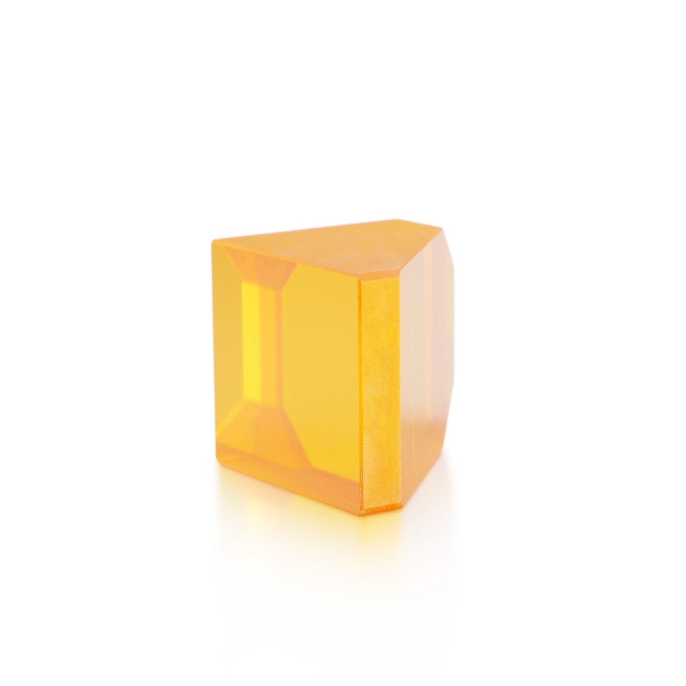 ZnSe optical prisms