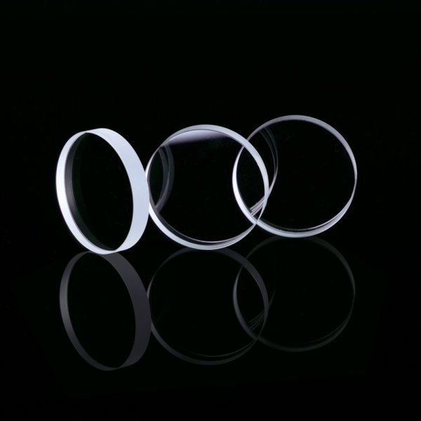 Lithium fluoride optical window