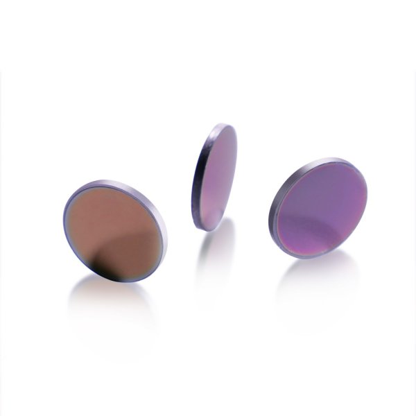 Silicon optical lens
