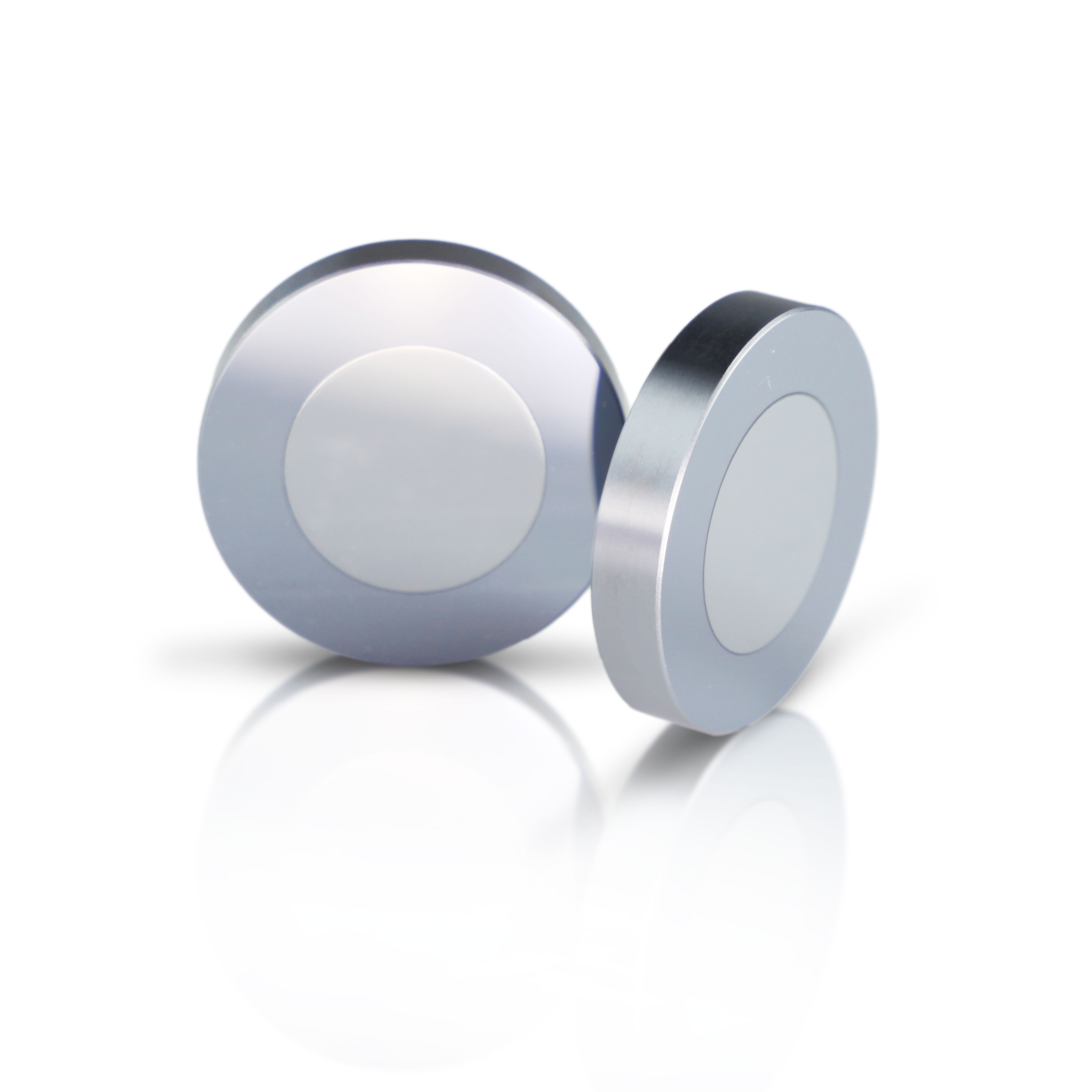 Intracavity mirror